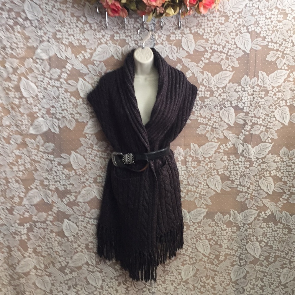 Cabi sweater